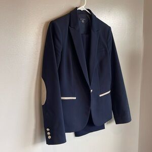 Tommy Hilfiger, business suit, with khaki trim on pockets and elbows, size 4